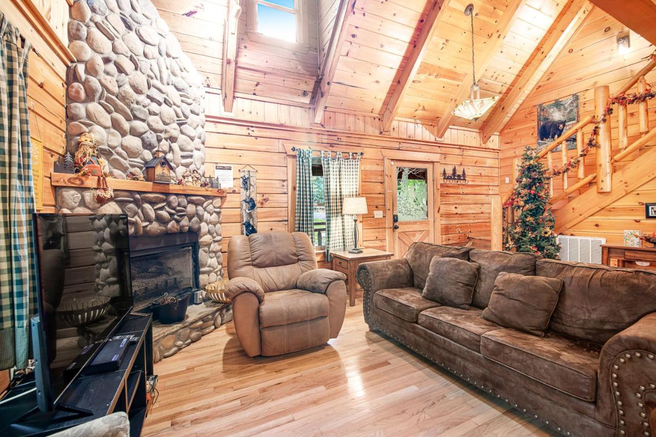 Bear Pleasures Villa Gatlinburg Exterior photo