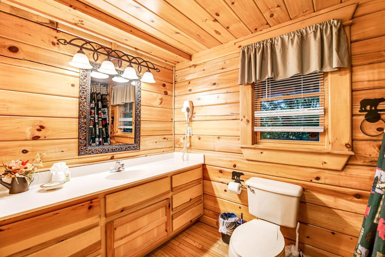 Bear Pleasures Villa Gatlinburg Exterior photo