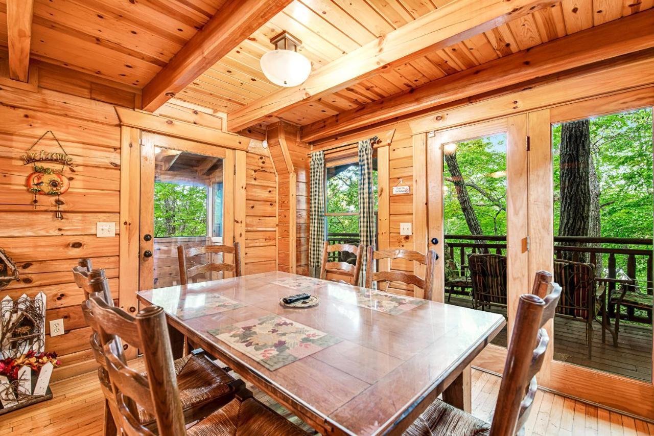 Bear Pleasures Villa Gatlinburg Exterior photo