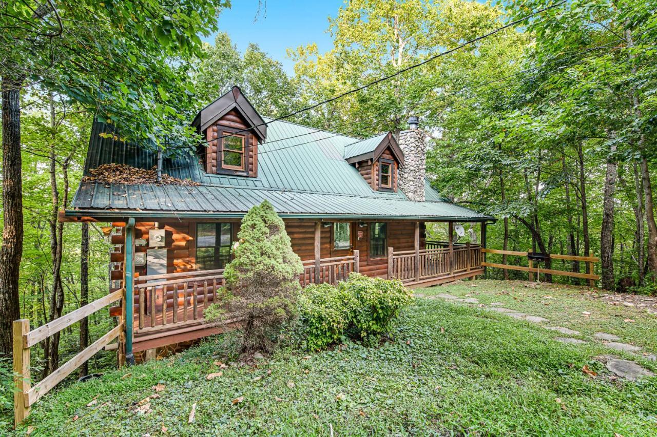 Bear Pleasures Villa Gatlinburg Exterior photo